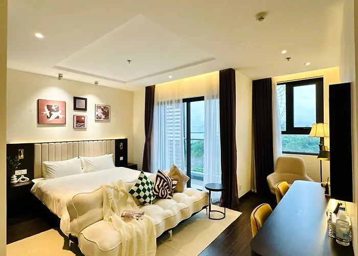 The Western Shaphire S2 - Bridge View Appartement *